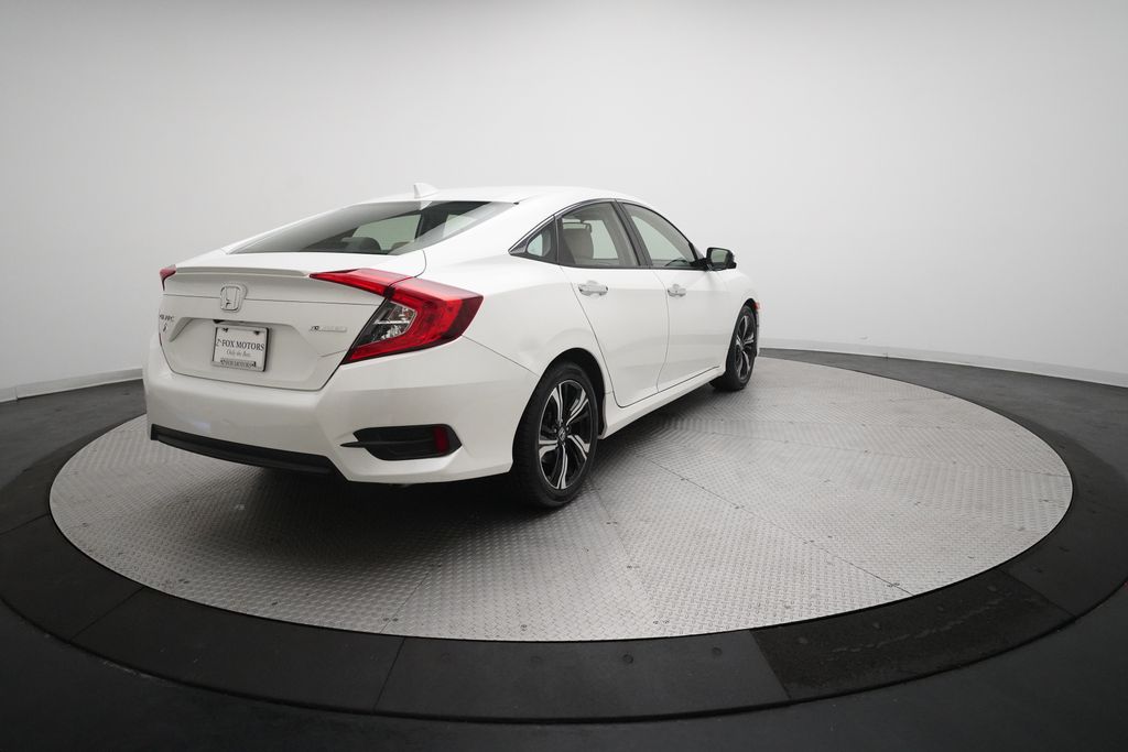 2018 Honda Civic Touring - Photo 34