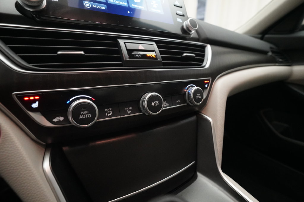 2020 Honda Accord EX - Photo 20