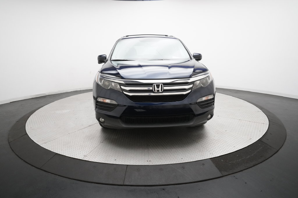 2017 Honda Pilot EX-L - Photo 11