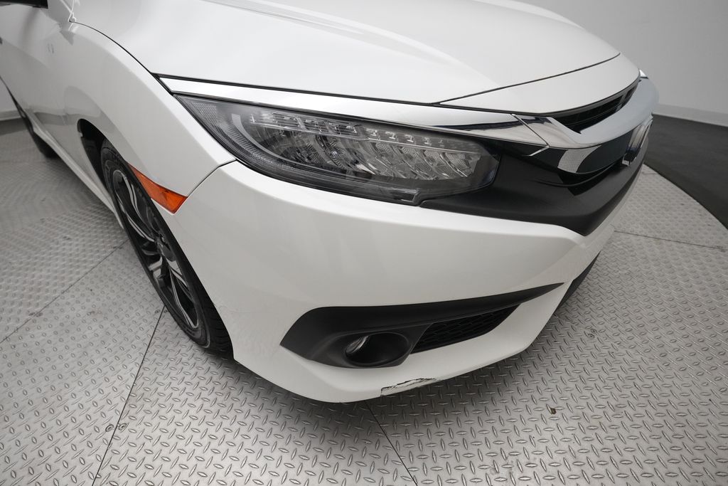 2018 Honda Civic Touring - Photo 22