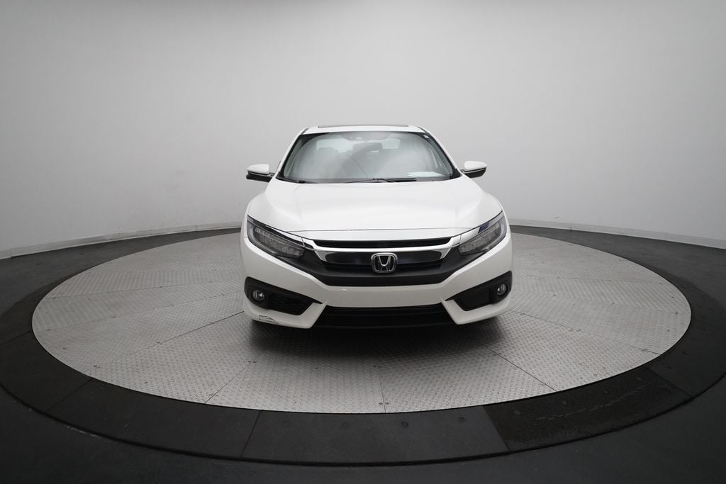 2018 Honda Civic Touring - Photo 11