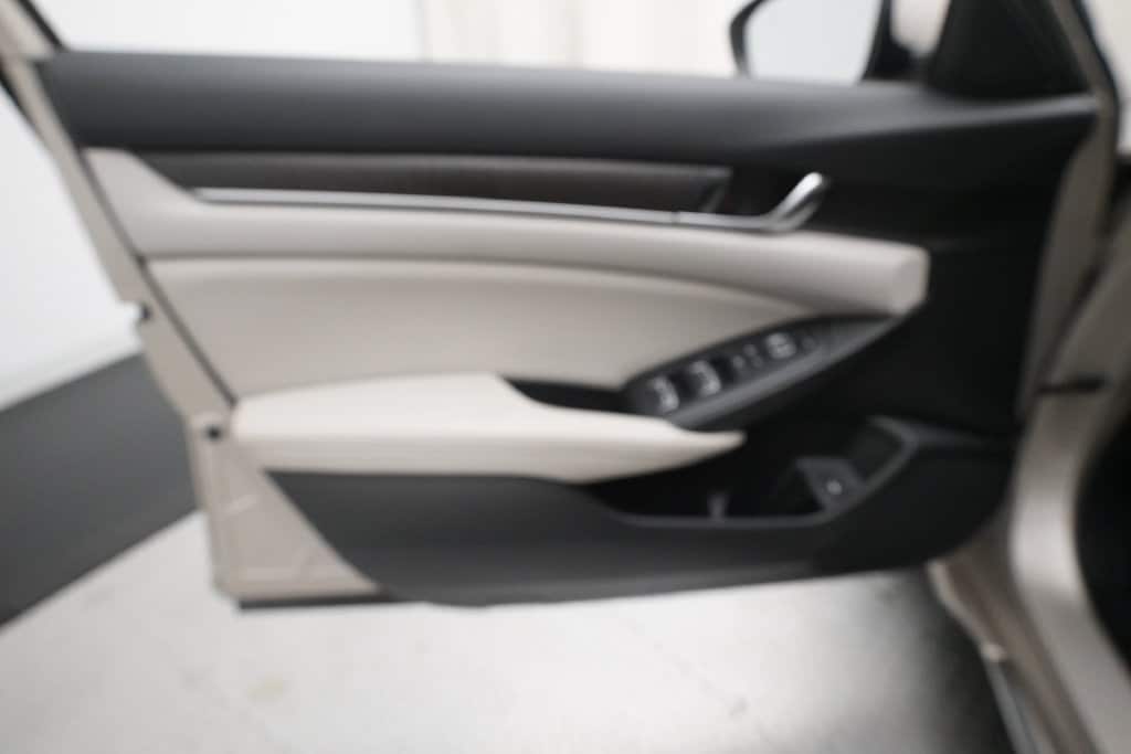 2020 Honda Accord EX - Photo 26