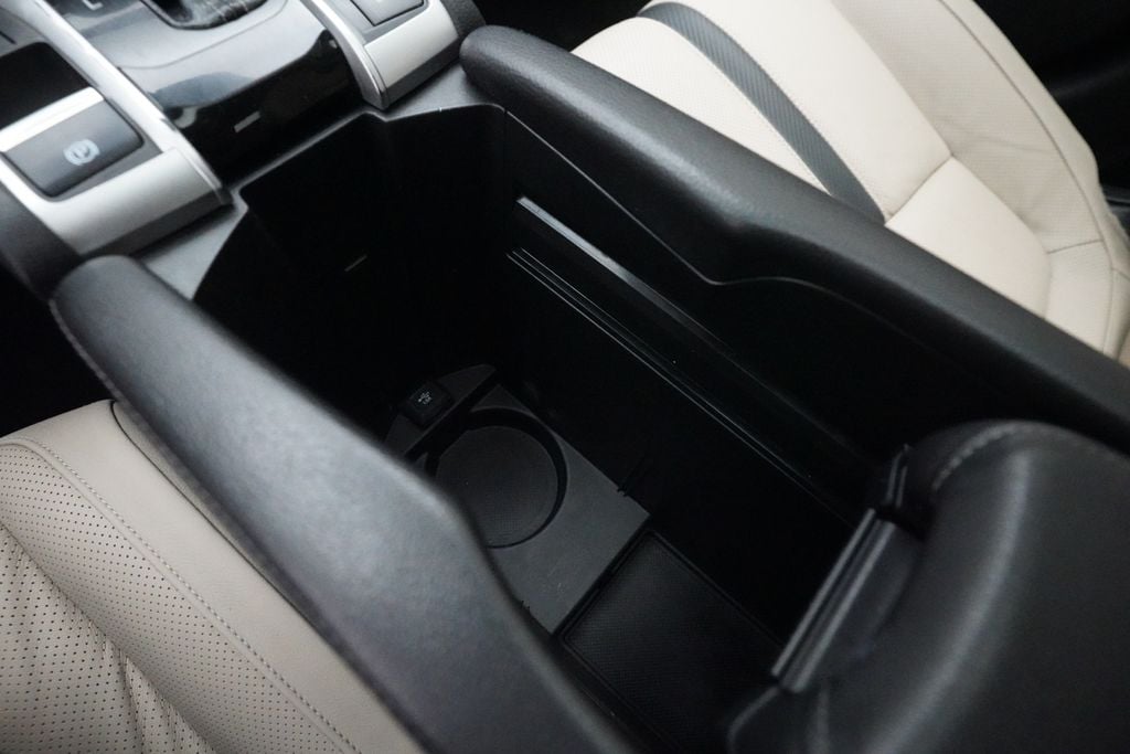 2018 Honda Civic Touring - Photo 16