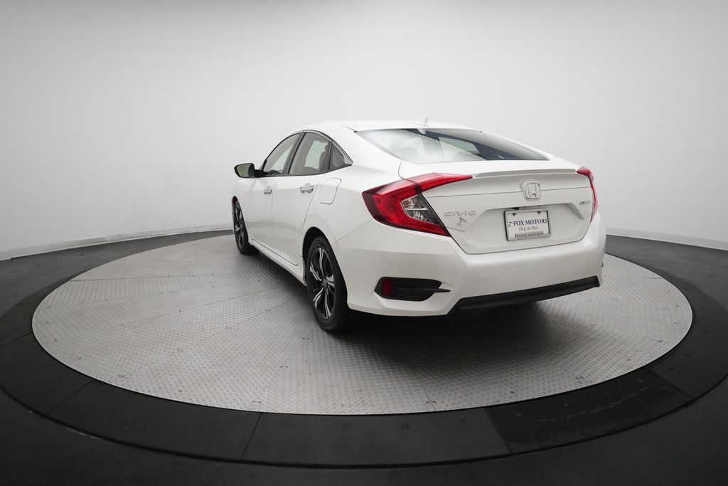 2018 Honda Civic Touring - Photo 33