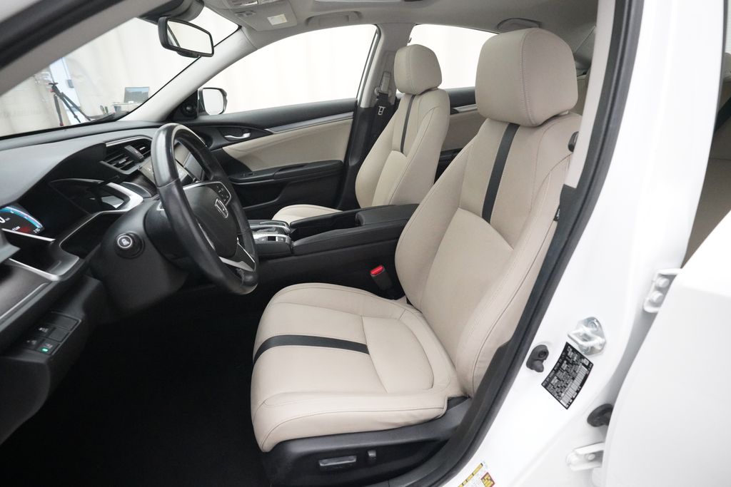 2018 Honda Civic Touring - Photo 7