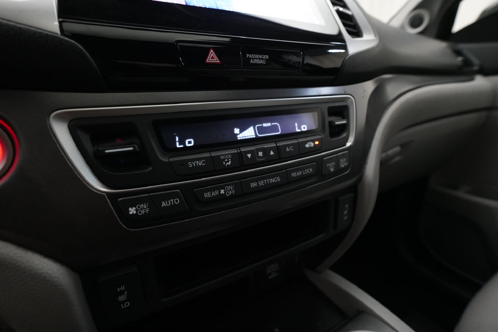 2017 Honda Pilot EX-L - Photo 23