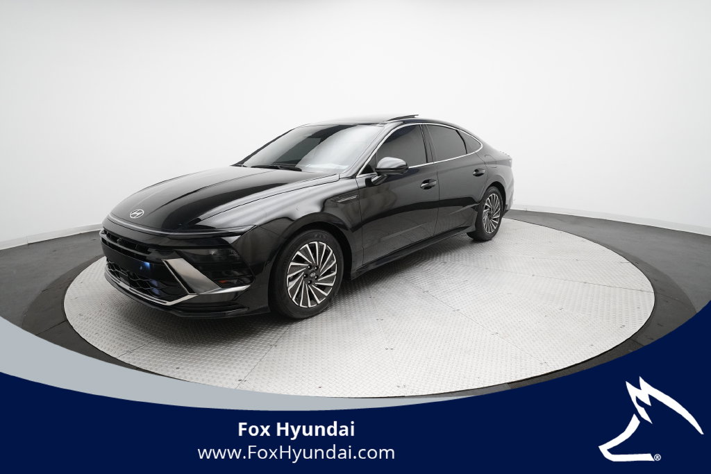 2025 Hyundai Sonata Hybrid Sedan 
