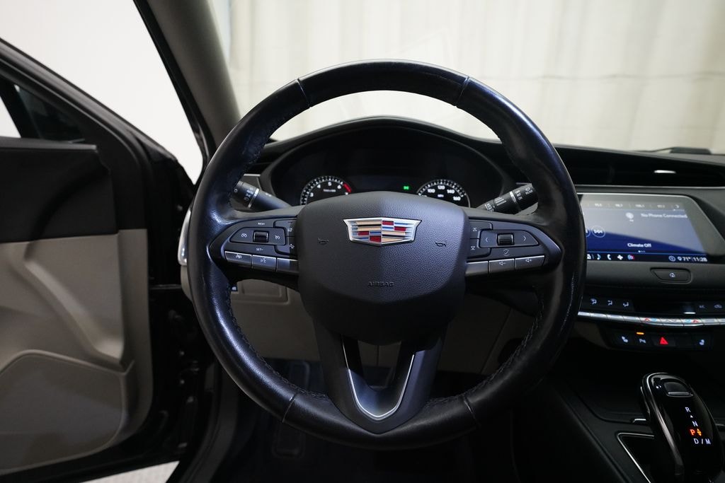 Used 2020 Cadillac XT4 Luxury SUV
