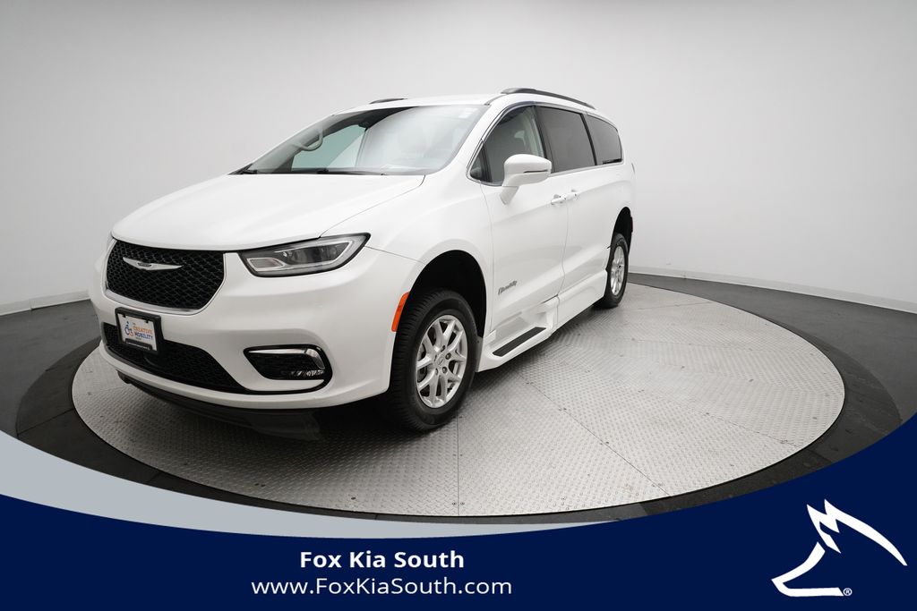 2022 Chrysler Pacifica