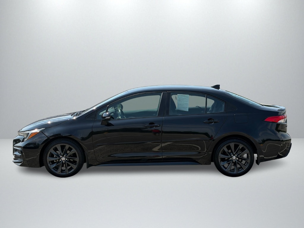 Used 2023 Toyota Corolla SE Car