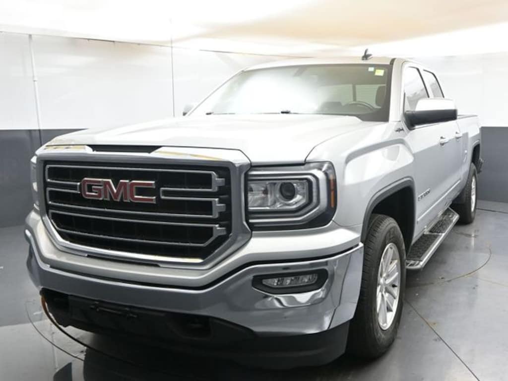 Used 2018 GMC Sierra 1500 SLE Truck