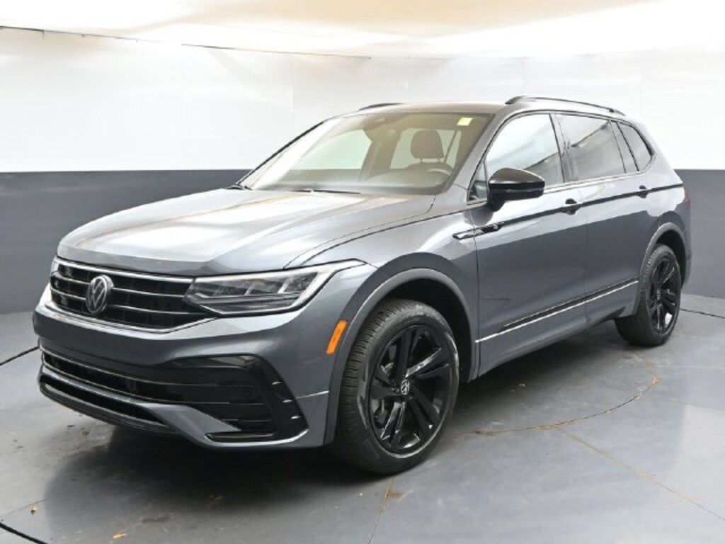 Certified 2024 Volkswagen Tiguan 2.0T SE R-Line Black SUV