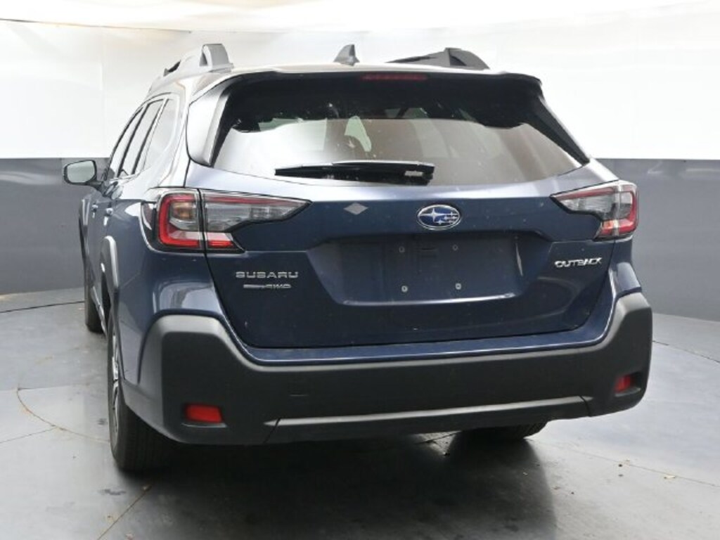 Certified 2025 Subaru Outback Premium SUV