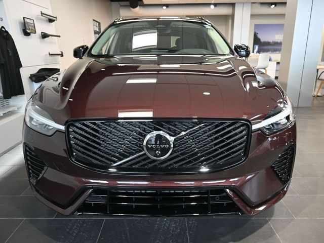 2026 Volvo XC60 Plus