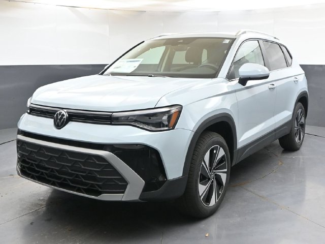 2027 Volkswagen Taos 1.5T SE SUV