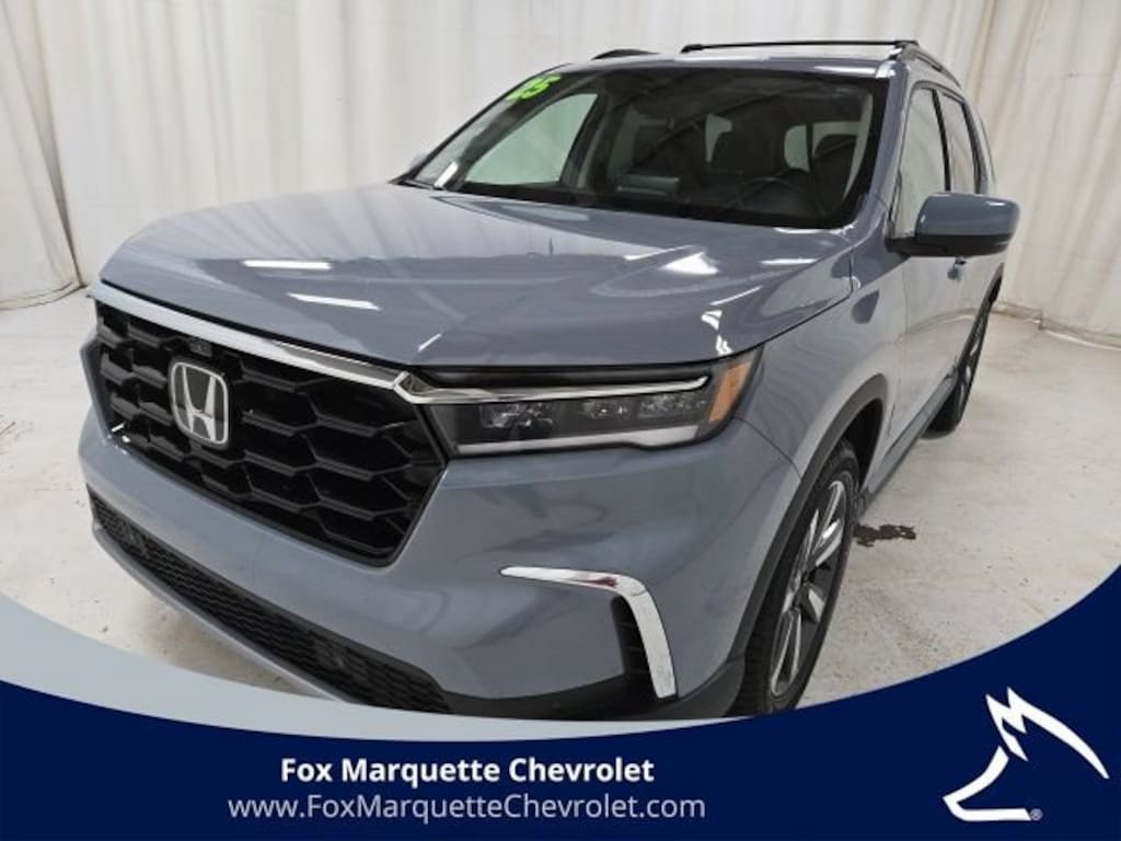 Used 2025 Honda Pilot Elite SUV