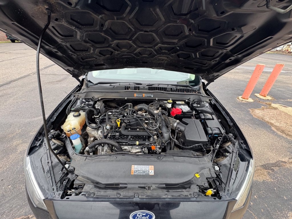 Used 2020 Ford Fusion SE with VIN 3FA6P0HD0LR258171 for sale in Marquette, MI