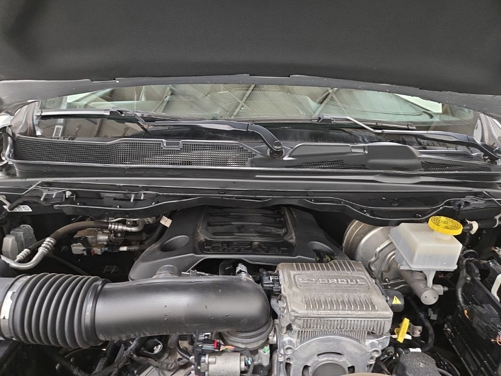 Certified 2024 Ram 1500 Laramie Truck