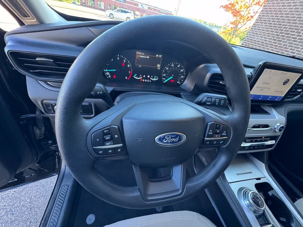 Used 2023 Ford Explorer Base SUV