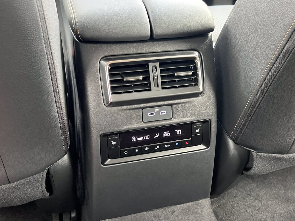 2026 Mazda CX-90 Premium Package - Photo 33