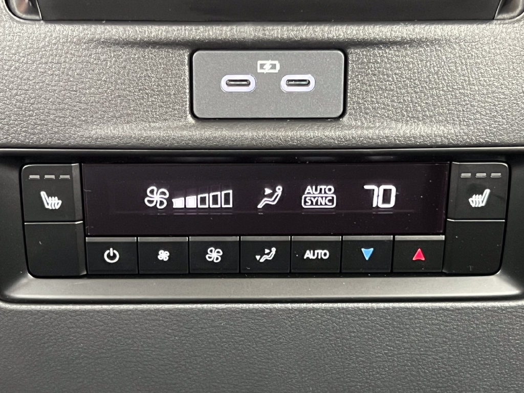 2026 Mazda CX-90 Premium Package - Photo 34
