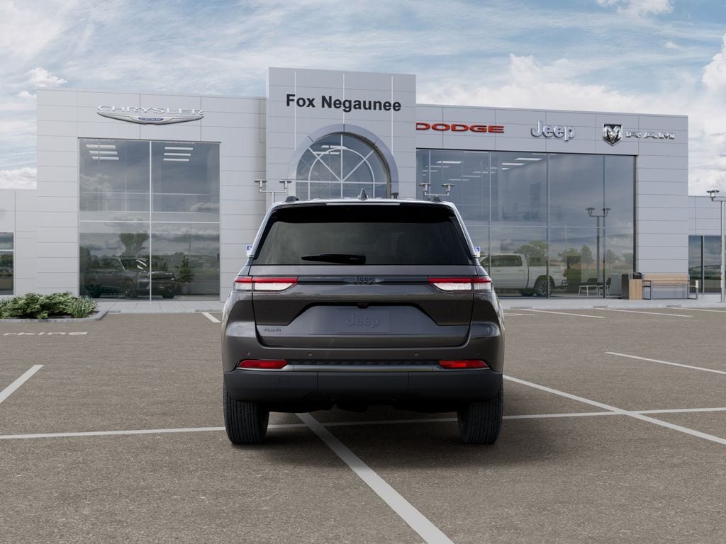 2026 Jeep Grand Cherokee Laredo - Photo 7