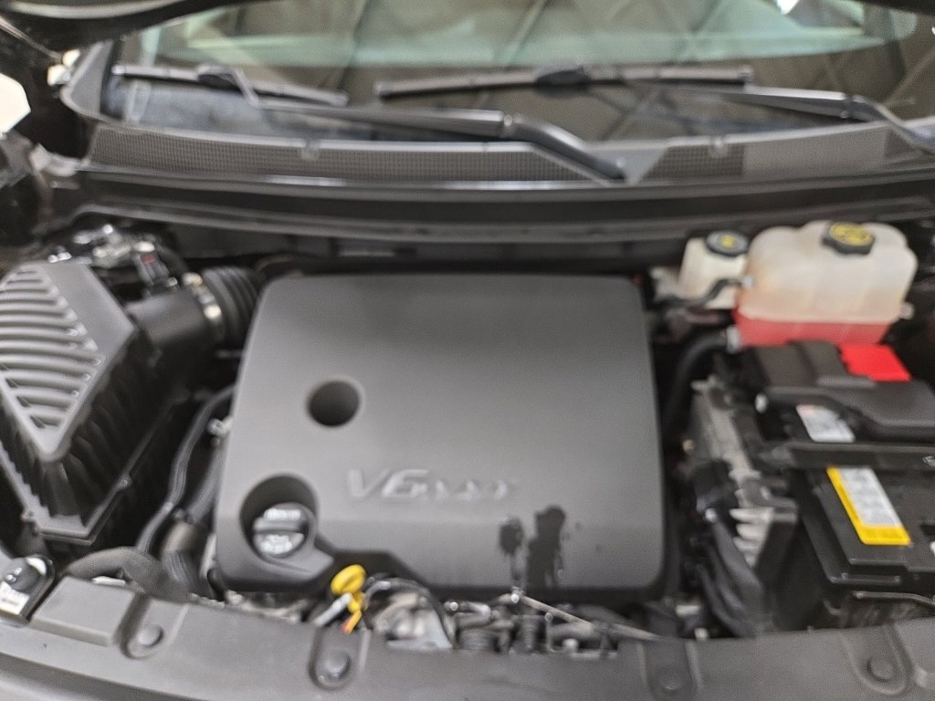 Used 2023 Chevrolet Traverse LT SUV