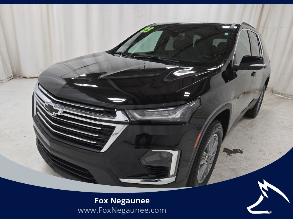 Used 2023 Chevrolet Traverse LT SUV