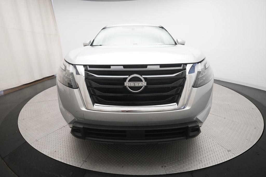 2024 Nissan Pathfinder SV - Photo 12