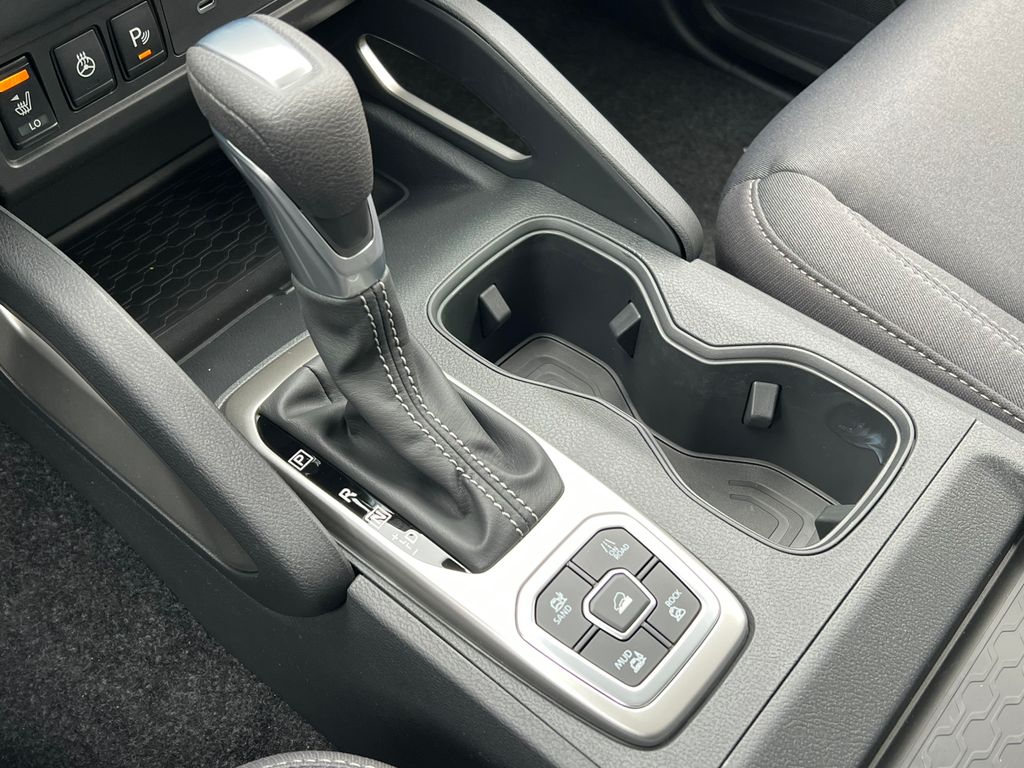 2026 Nissan Frontier SV - Photo 27