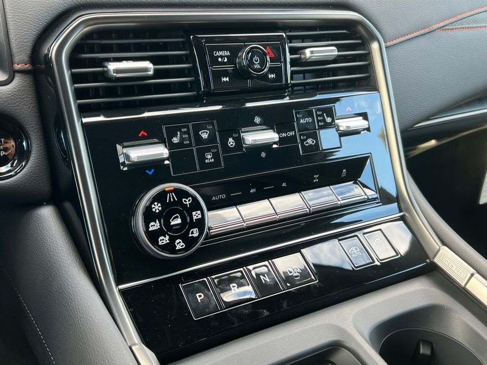 2026 Nissan Armada PRO-4X - Photo 28