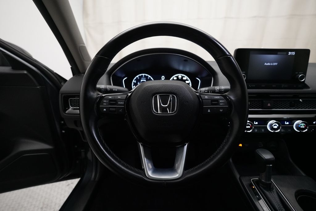 Used 2024 Honda Civic EX-L Hatchback