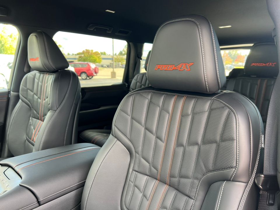 2026 Nissan Armada PRO-4X - Photo 13
