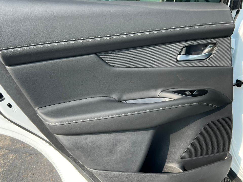 2025 Nissan Murano SL - Photo 33