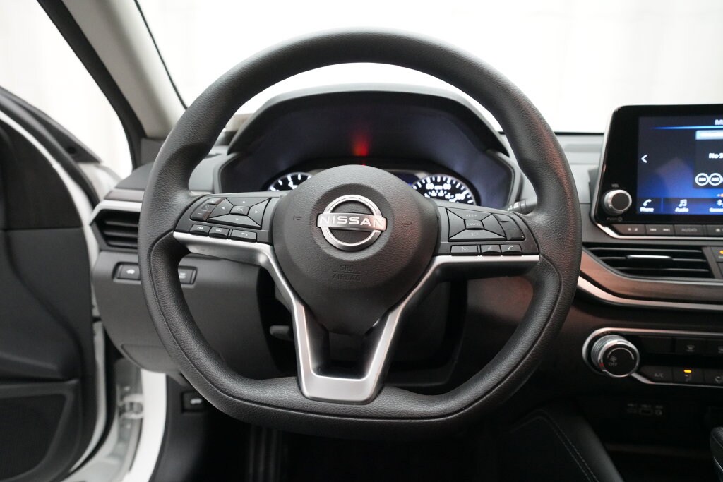 Certified 2023 Nissan Altima 2.5 SV Sedan
