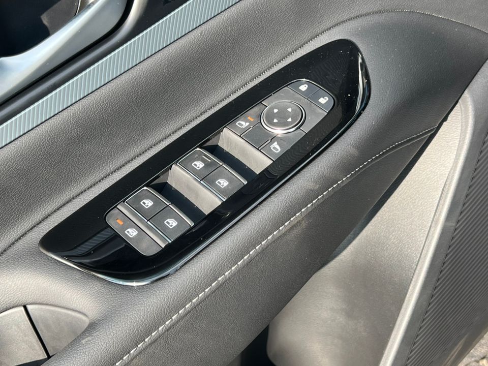 2025 Nissan Murano SL - Photo 13