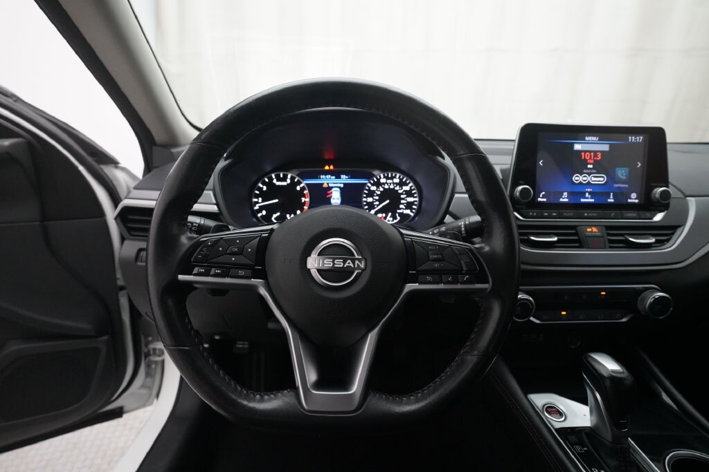 Used 2024 Nissan Altima 2.5 SR Sedan