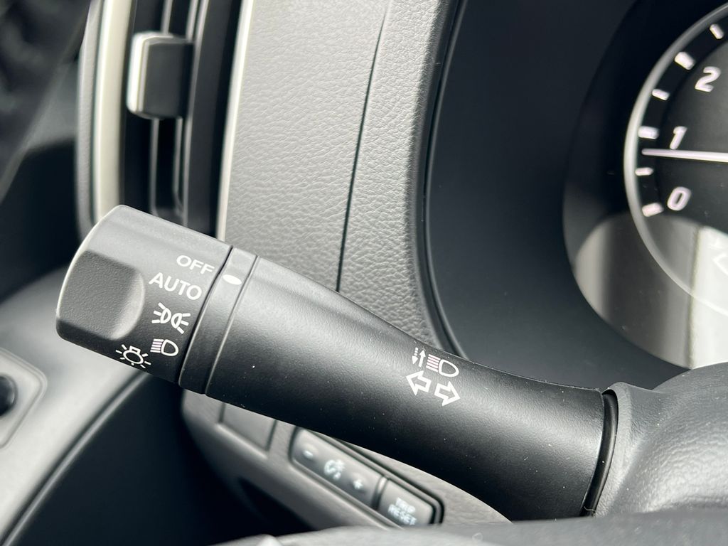 2026 Nissan Frontier SV - Photo 18