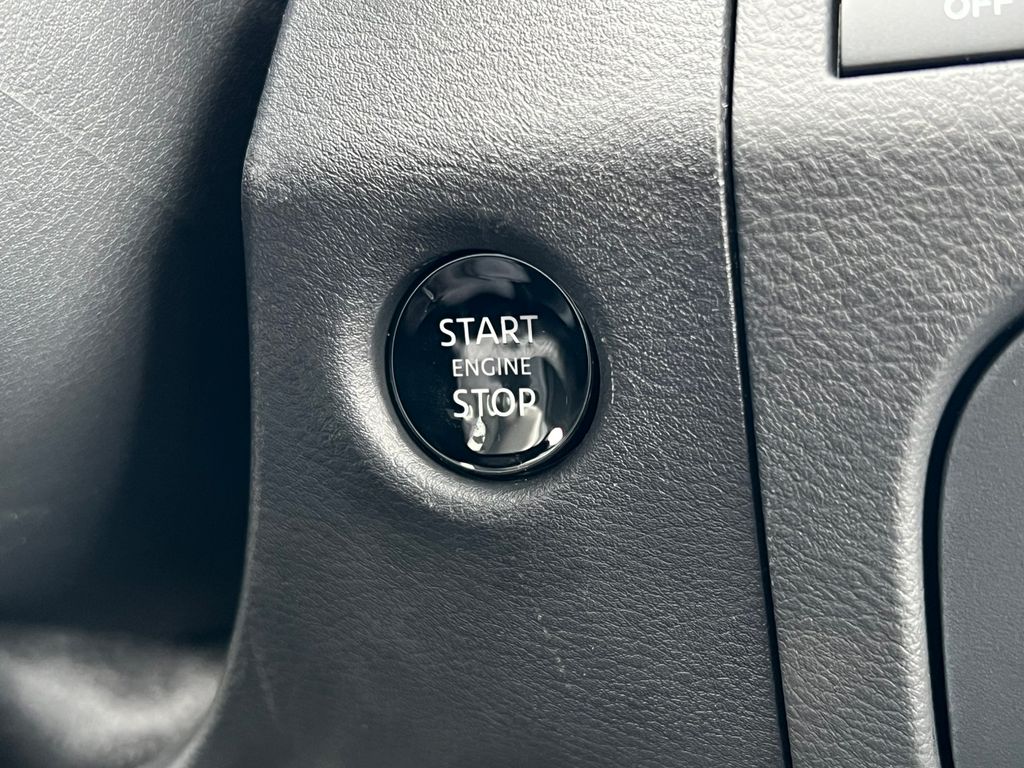 2026 Nissan Frontier SV - Photo 30