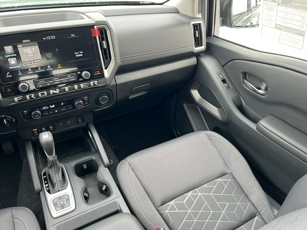 2026 Nissan Frontier SV - Photo 32