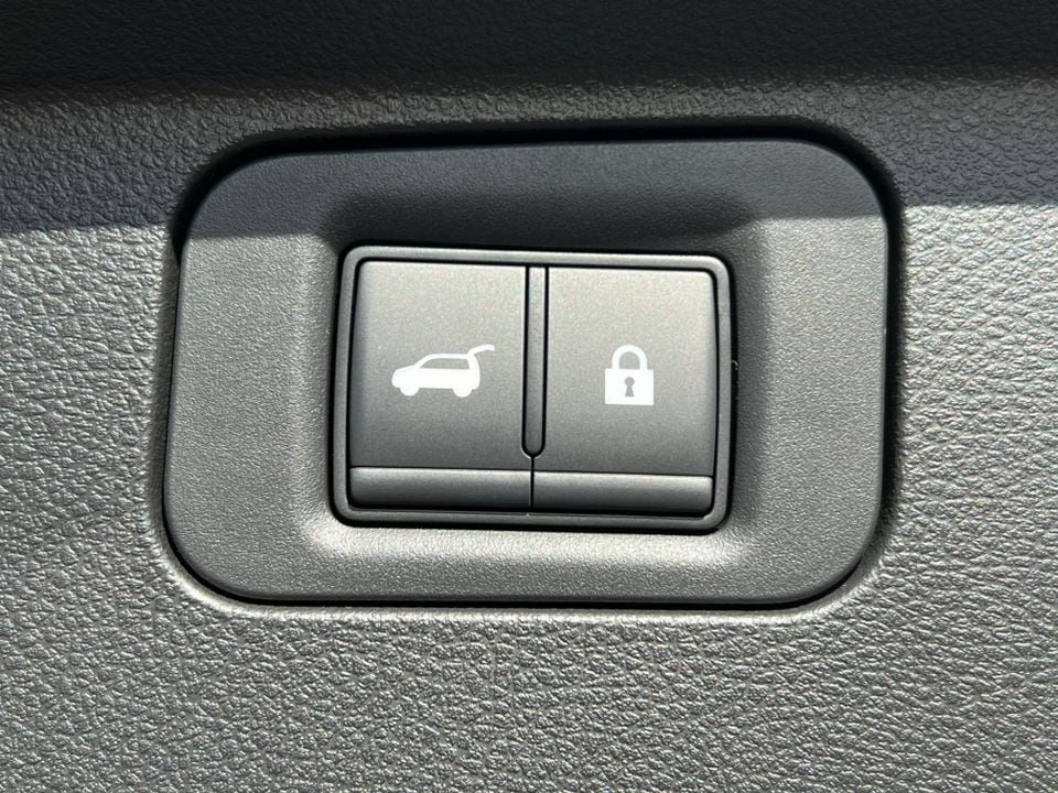 2026 Nissan Armada PRO-4X - Photo 41