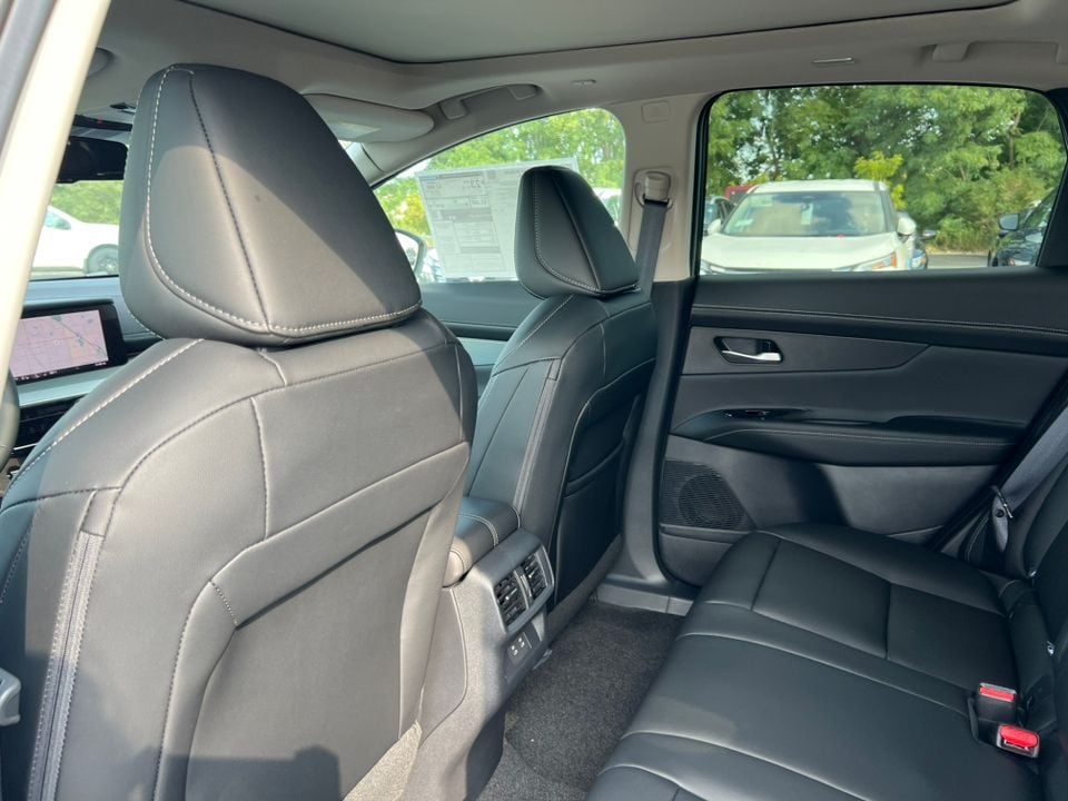 2025 Nissan Murano SL - Photo 32
