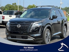 2026 Nissan Pathfinder Platinum SUV