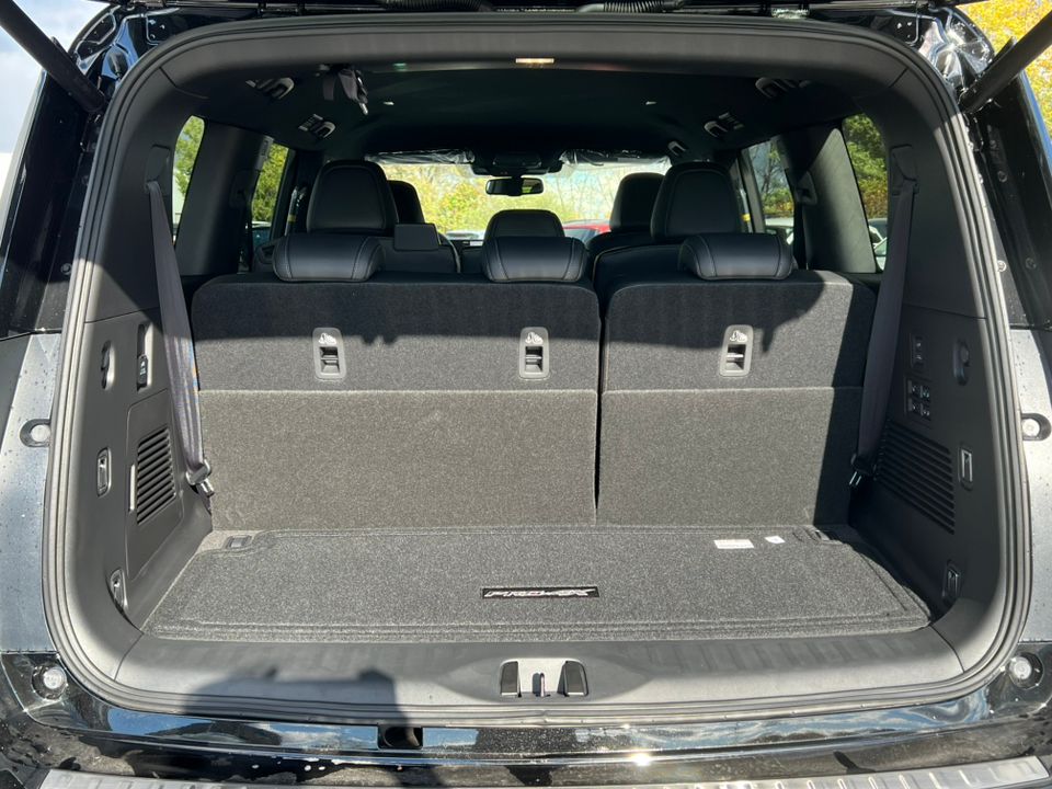 2026 Nissan Armada PRO-4X - Photo 40
