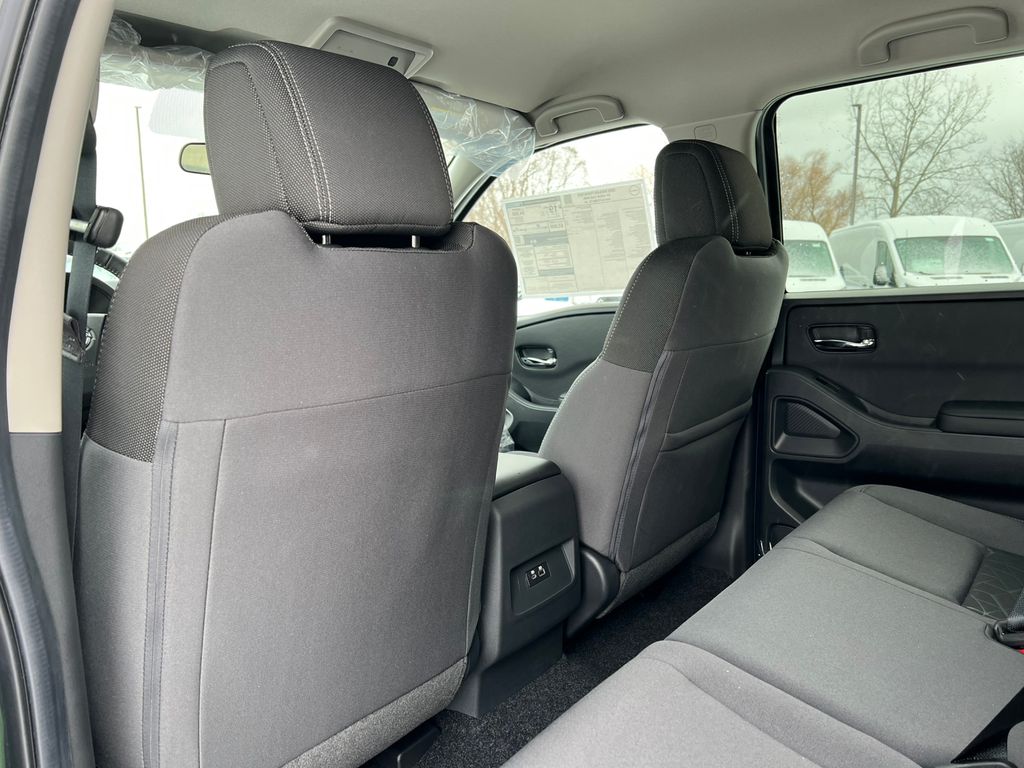 2026 Nissan Frontier SV - Photo 34
