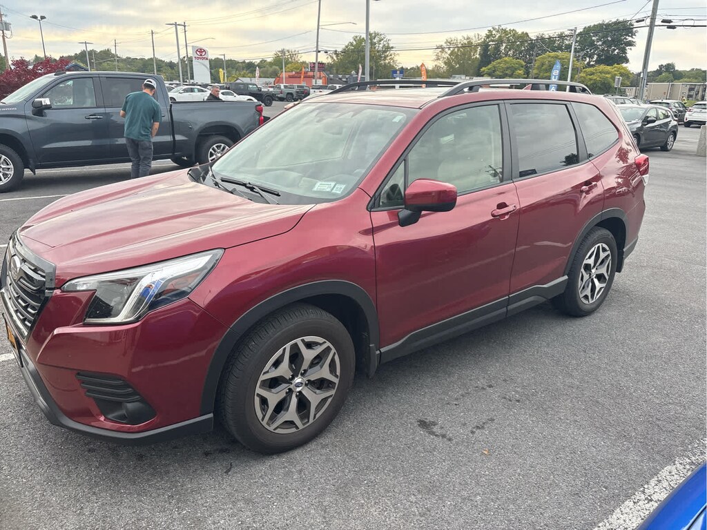 Used 2023 Subaru Forester CVT