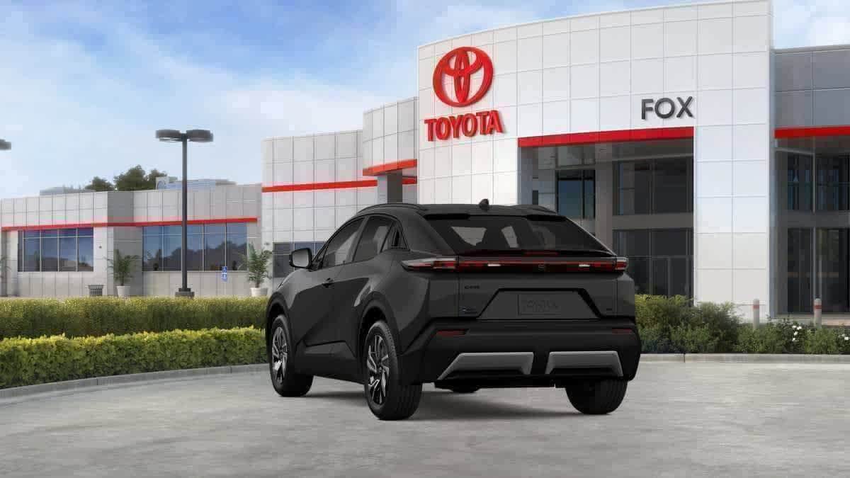 2026 Toyota C-HR SE - Photo 7