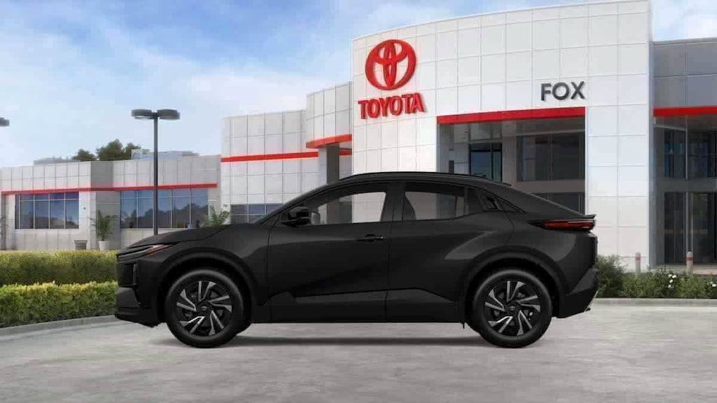 New 2026 Toyota C-HR SE SUV