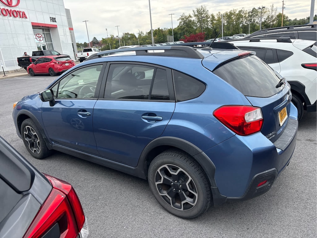 Used 2015 Subaru XV Crosstrek 2.0i Limited SUV
