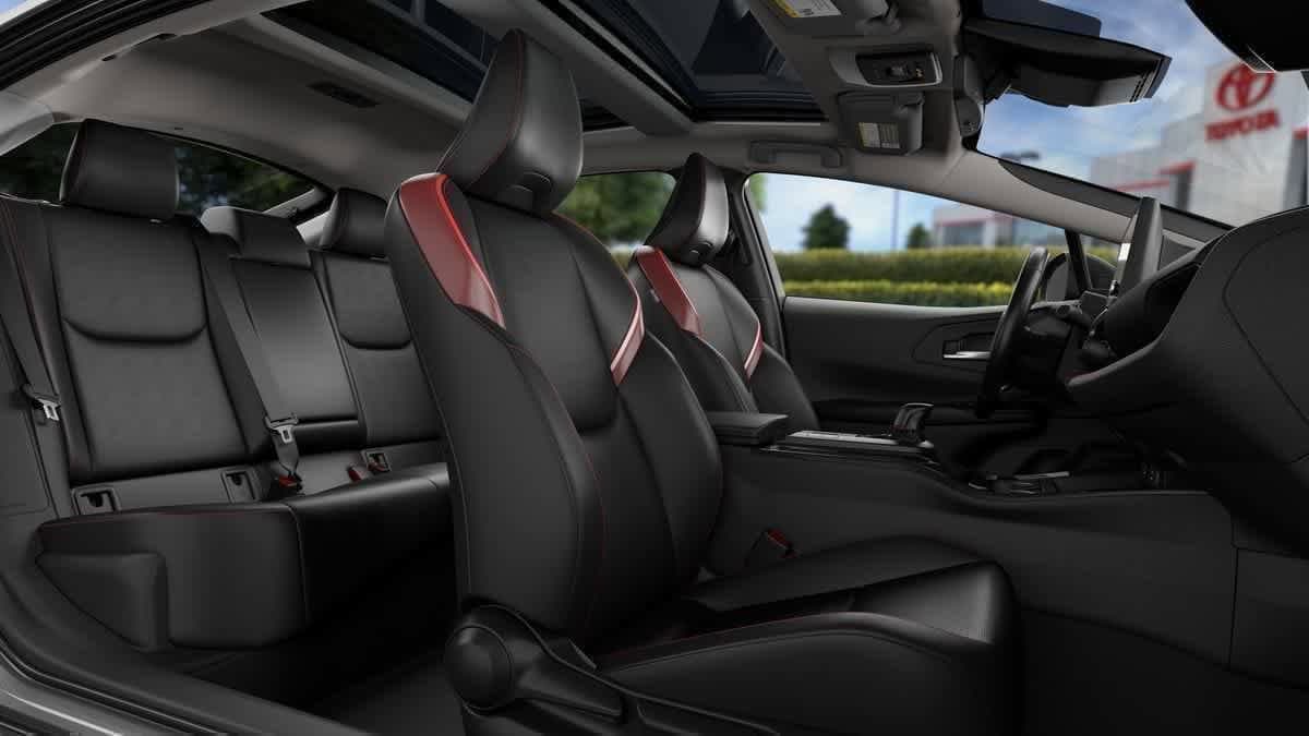 2026 Toyota Prius Plug-in Hybrid XSE - Photo 19